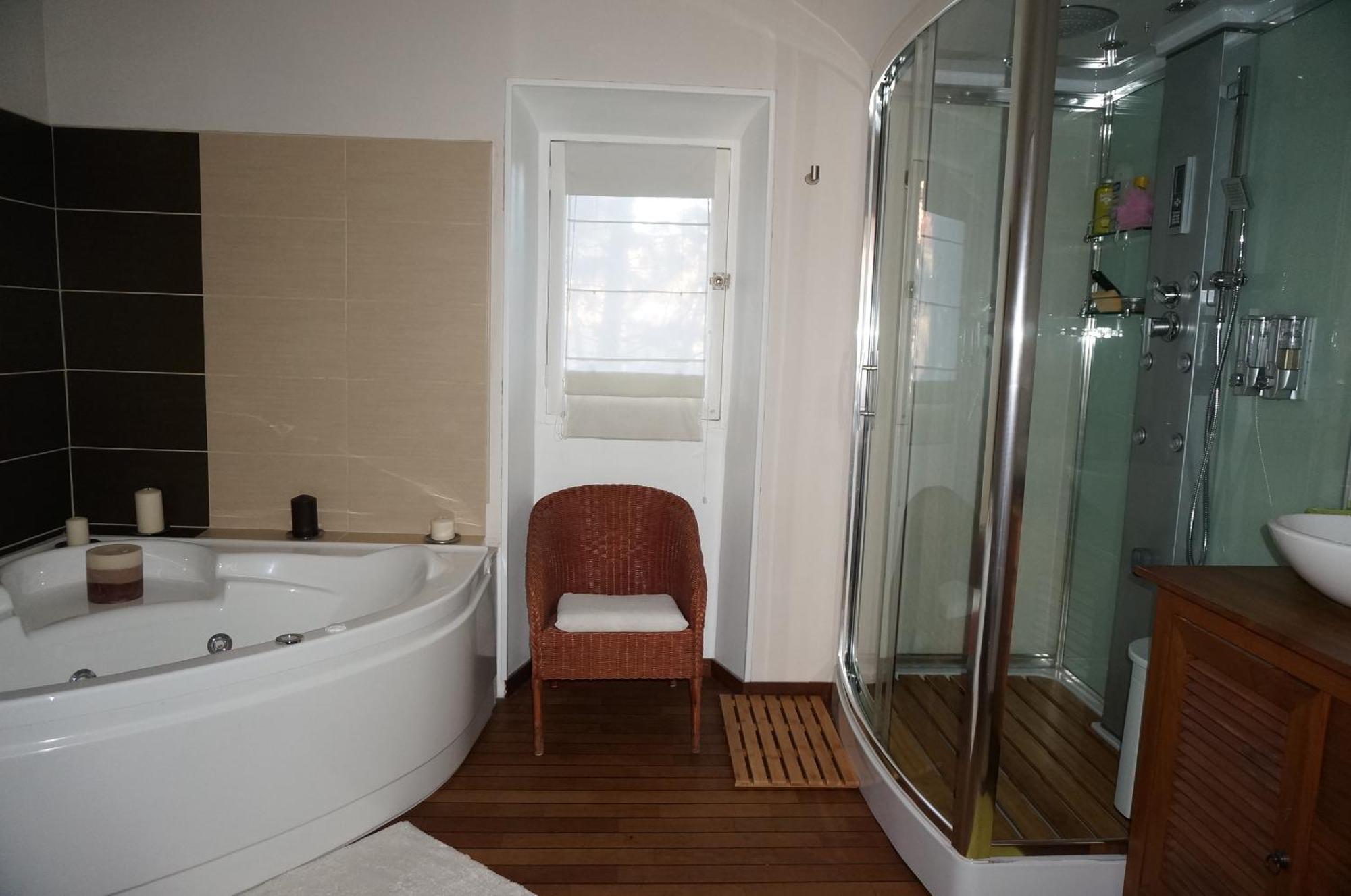 Lou Bastido Otel Marsilya Oda fotoğraf